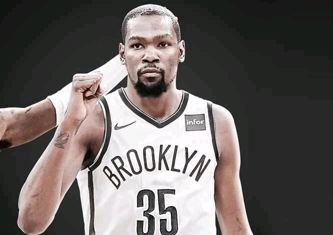 解说员会在 解说员会在